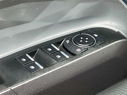 Used 2025 Ford Maverick XLT w/ XLT Luxury Package image 18