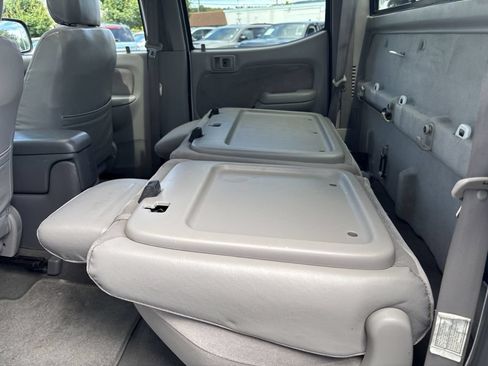 Used 2002 Toyota Tacoma PreRunner RWD image 23