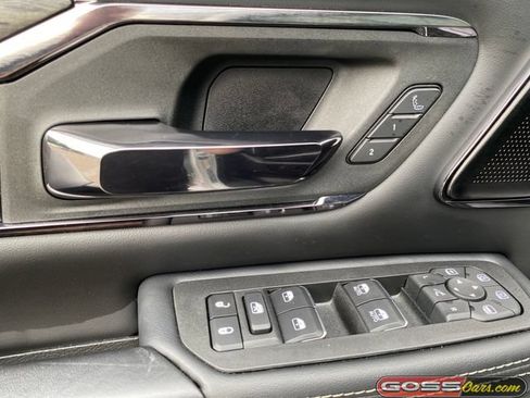 Used 2025 RAM 1500 Limited AWD/4WD image 26