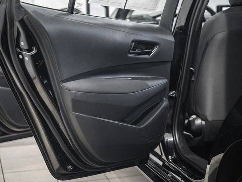 Used 2024 Toyota Corolla LE image 32