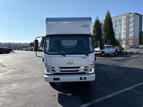 New 2025 Chevrolet Low Cab Forward RWD image 8
