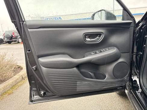 New 2026 Honda HR-V LX image 16