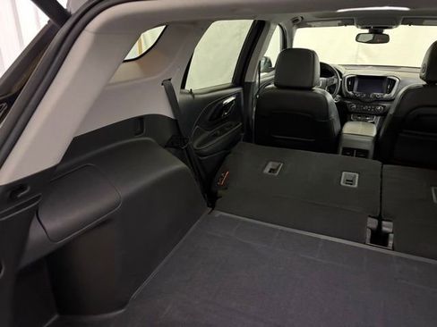 Used 2024 GMC Terrain AT4 w/ Tech Package AWD/4WD image 16