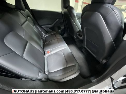 Used 2023 Tesla Model Y Long Range image 18