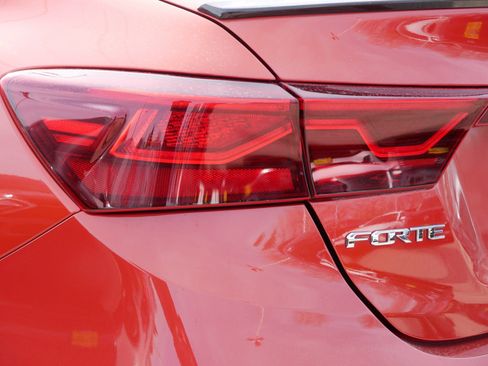 Certified 2019 Kia Forte EX w/ EX Launch Edition image 17