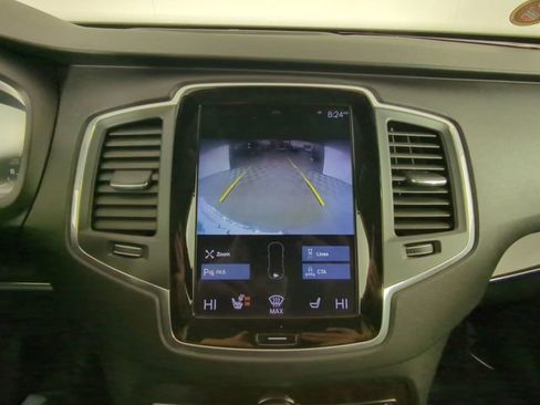 Used 2019 Volvo XC90 T5 Momentum w/ Multimedia Package image 24