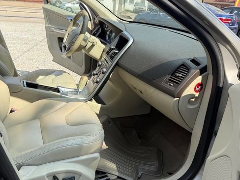 Used 2012 Volvo XC60 T6 image 17