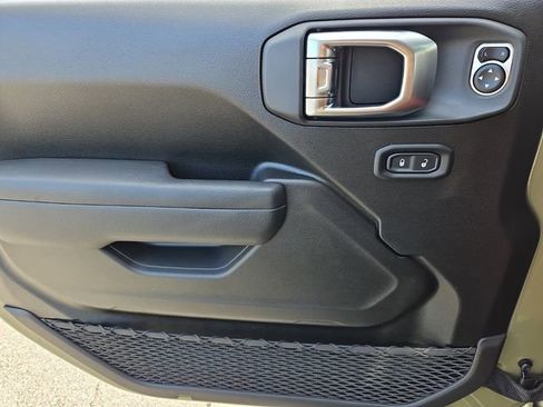 New 2026 Jeep Gladiator Mojave image 22