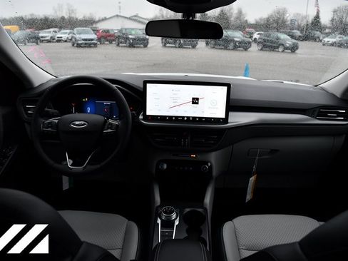 New 2024 Ford Escape SE FWD image 14
