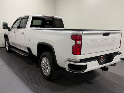 Used 2020 Chevrolet Silverado 3500 High Country w/ Z71 Off-Road Package AWD/4WD image 7