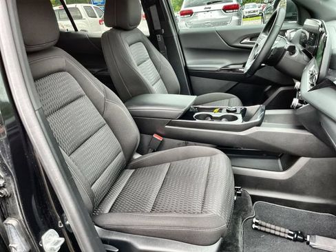 Used 2026 Chevrolet Equinox LT AWD/4WD image 26