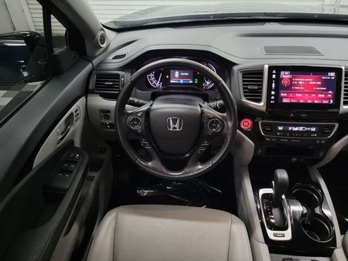 Used 2019 Honda Ridgeline RTL-E image 12