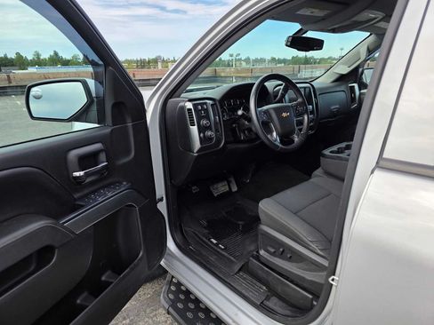 Used 2017 Chevrolet Silverado 1500 LT w/ All Star Edition AWD/4WD image 19
