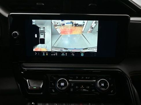 Used 2023 GMC Sierra 1500 AT4 w/ AT4 Premium Package AWD/4WD image 12