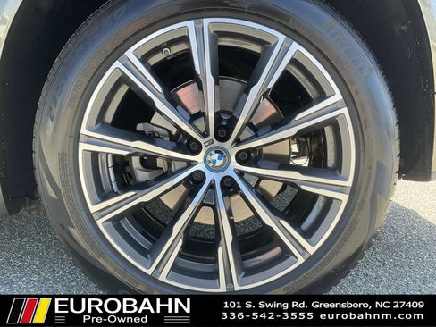 Used 2023 BMW X5 xDrive45e w/ Executive Package AWD/4WD image 33