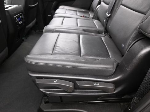 Used 2024 Chevrolet Tahoe LT RWD image 33