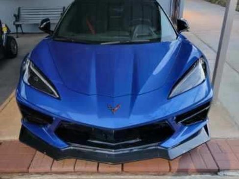 Used 2021 Chevrolet Corvette Stingray Preferred Conv w/ Z51 Performance Package RWD image 2