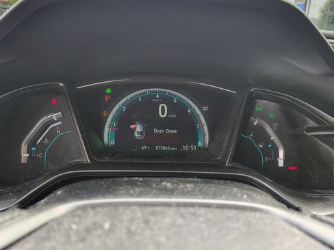 Used 2018 Honda Civic EX image 14