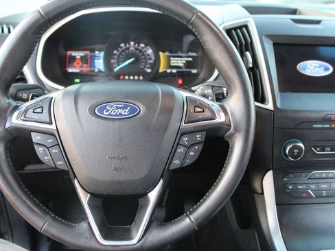 Used 2020 Ford Edge SEL AWD/4WD image 14