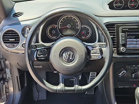 Used 2014 Volkswagen Beetle R-Line FWD image 16