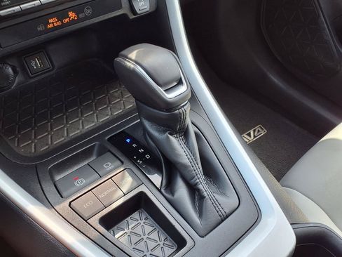 Used 2024 Toyota RAV4 XLE Premium FWD image 18