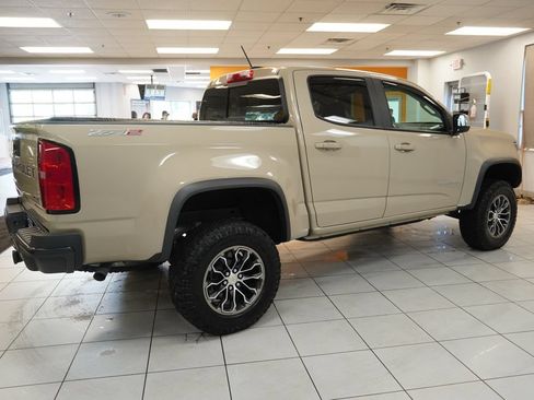 Used 2022 Chevrolet Colorado ZR2 AWD/4WD image 11