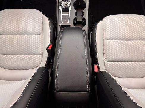 New 2026 Ford Escape SE w/ Class II Trailer Tow Package image 25