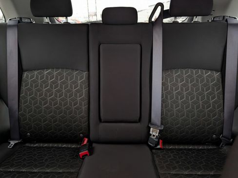 Used 2025 Mitsubishi Outlander Sport ES image 13