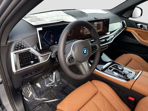 New 2026 BMW X5 xDrive50e w/ M Sport Package AWD/4WD image 27