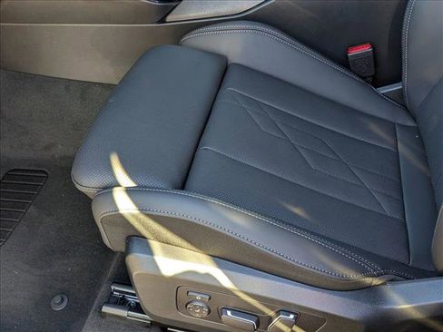 New 2026 BMW X3 xDrive30 w/ Premium Package image 4