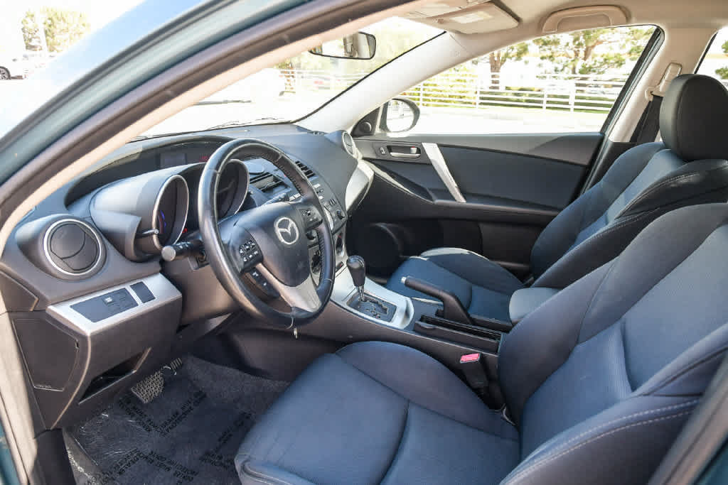 Used 2011 MAZDA MAZDA3 s Sport FWD image 17