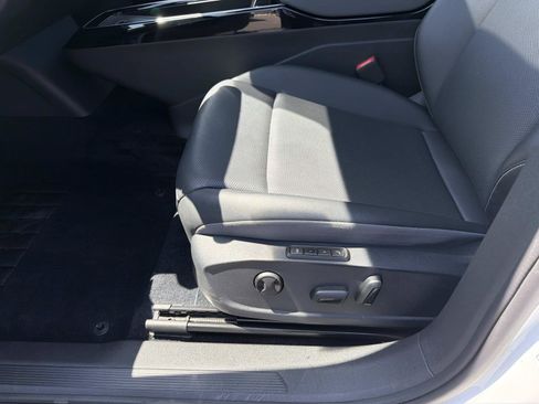 Certified 2023 Volkswagen ID.4 Pro S RWD image 16