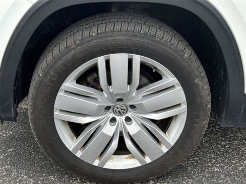 Used 2019 Volkswagen Atlas SE w/ Panoramic Sunroof Package AWD/4WD image 10