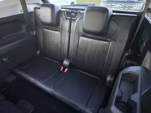 Used 2022 Volkswagen Tiguan SE FWD image 20