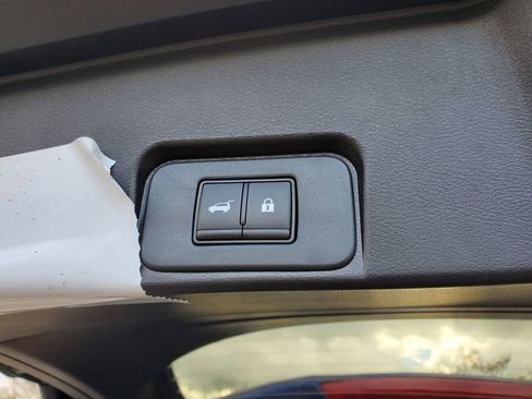 New 2026 Nissan Rogue SV image 9