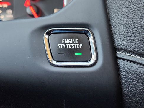 Used 2023 GMC Acadia Denali w/ Black Diamond Edition image 19