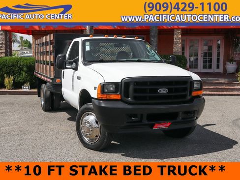 Used 2001 Ford F550 2WD Regular Cab Super Duty image 1