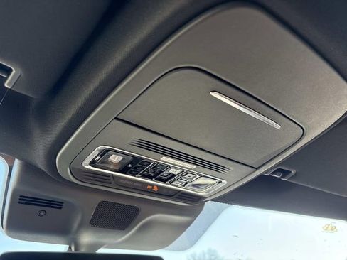 New 2026 Lincoln Navigator L Reserve image 32