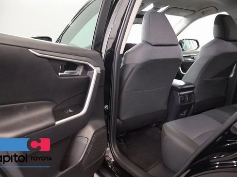 Certified 2025 Toyota RAV4 XLE AWD/4WD image 29