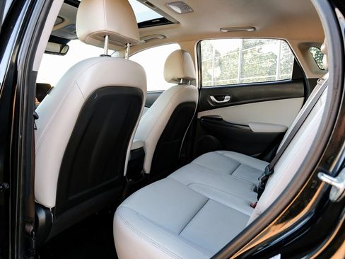 Used 2022 Hyundai Kona Limited image 39