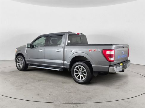 Used 2021 Ford F150 Lariat image 2