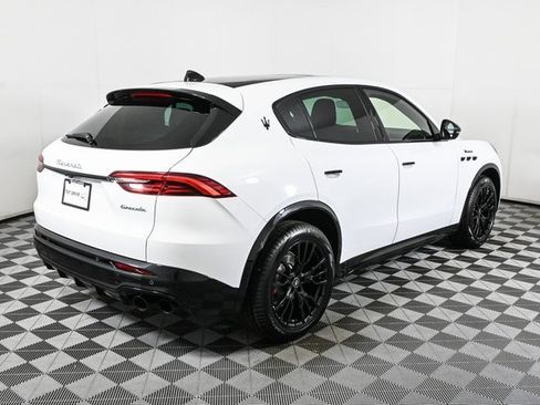 New 2025 Maserati Grecale Modena image 29
