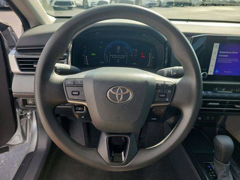 Certified 2025 Toyota Camry LE FWD image 22