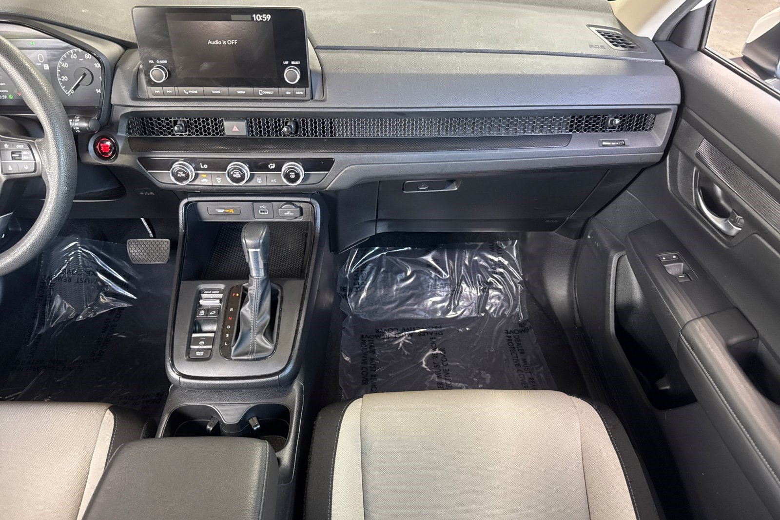 Used 2024 Honda CR-V LX image 17