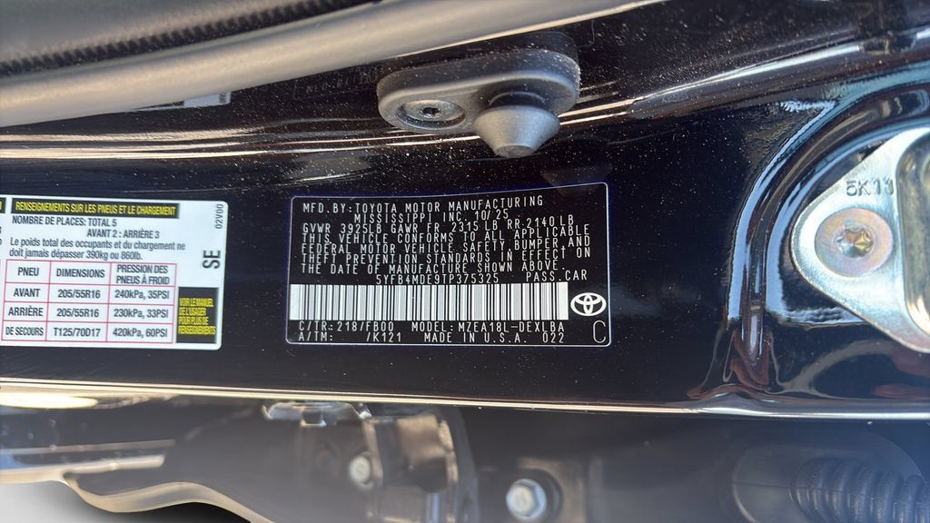 Used 2026 Toyota Corolla LE FWD image 24