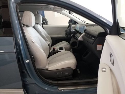 Certified 2024 Hyundai Ioniq 5 Limited RWD image 16