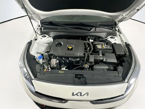 Used 2022 Kia Forte GT-Line w/ GT-Line Technology Package FWD image 32