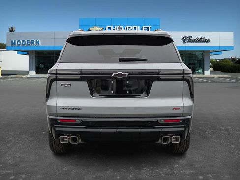 New 2026 Chevrolet Traverse RS image 6