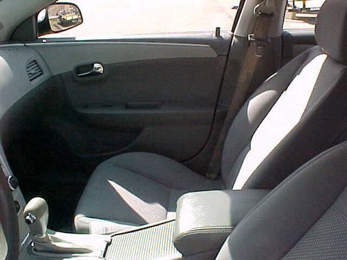 Used 2009 Chevrolet Malibu LT w/ Power Convenience Package image 13