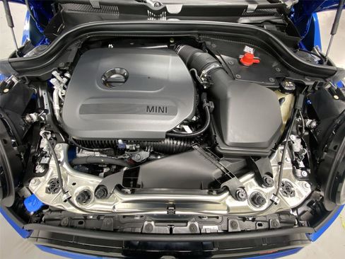 Certified 2025 MINI Cooper S image 22